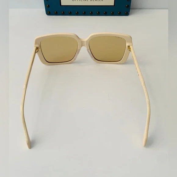 GUCCI GG0567SAN 006 square sunglass ivory white frame brown/light mirror lenses - Picture 8 of 16